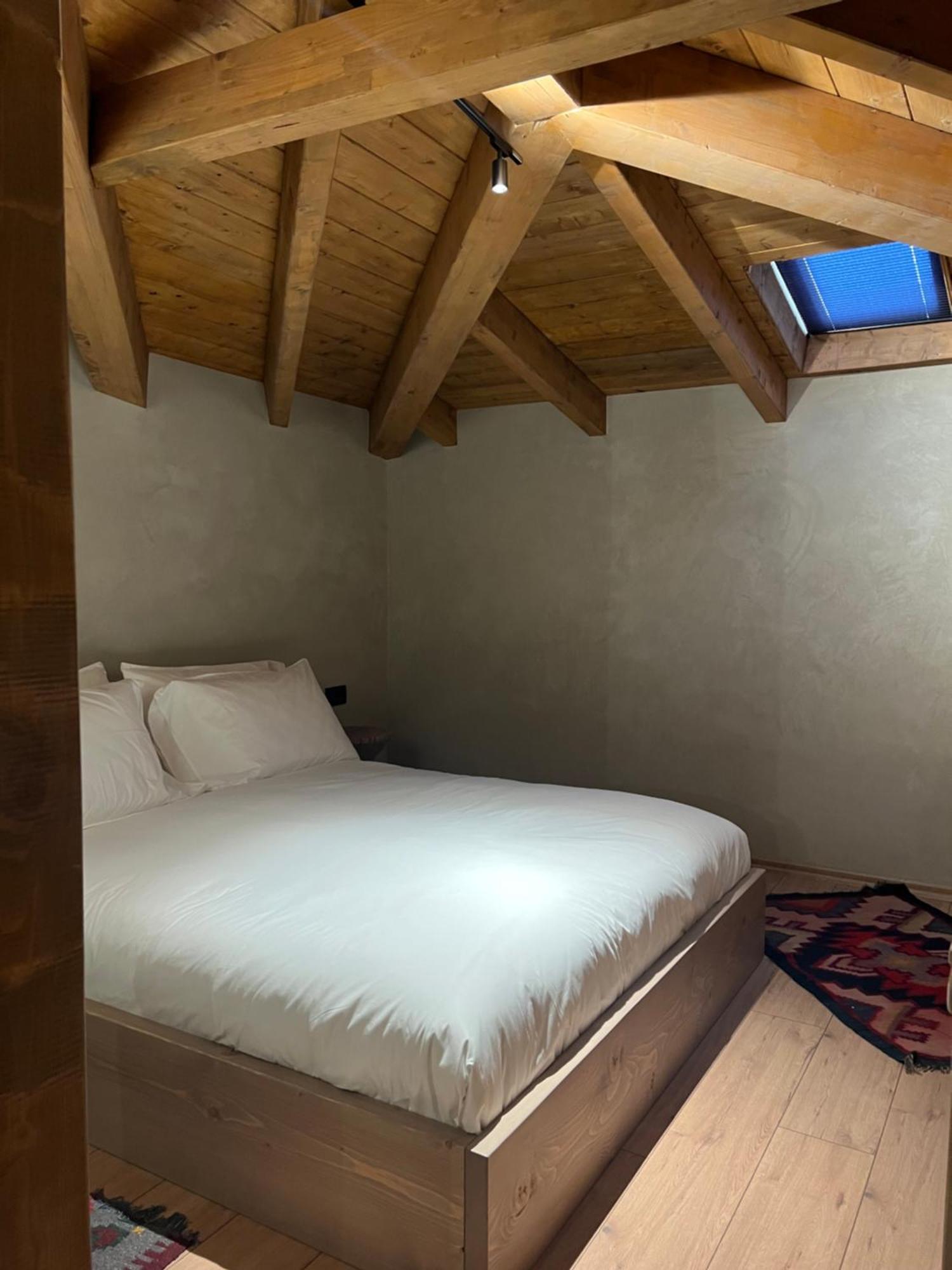 Faces & Places Boutique Hotel تيرانا المظهر الخارجي الصورة