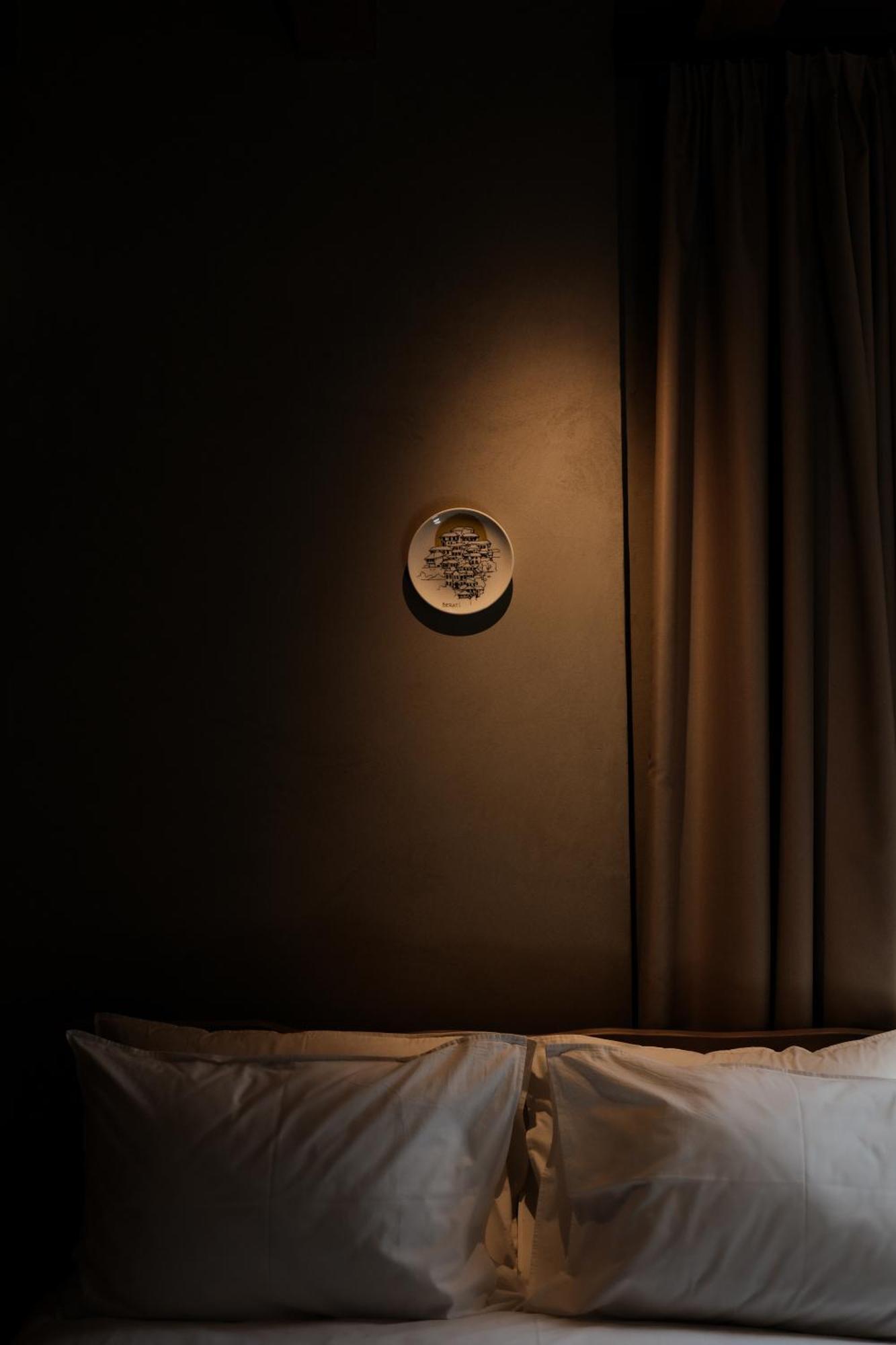 Faces & Places Boutique Hotel تيرانا المظهر الخارجي الصورة